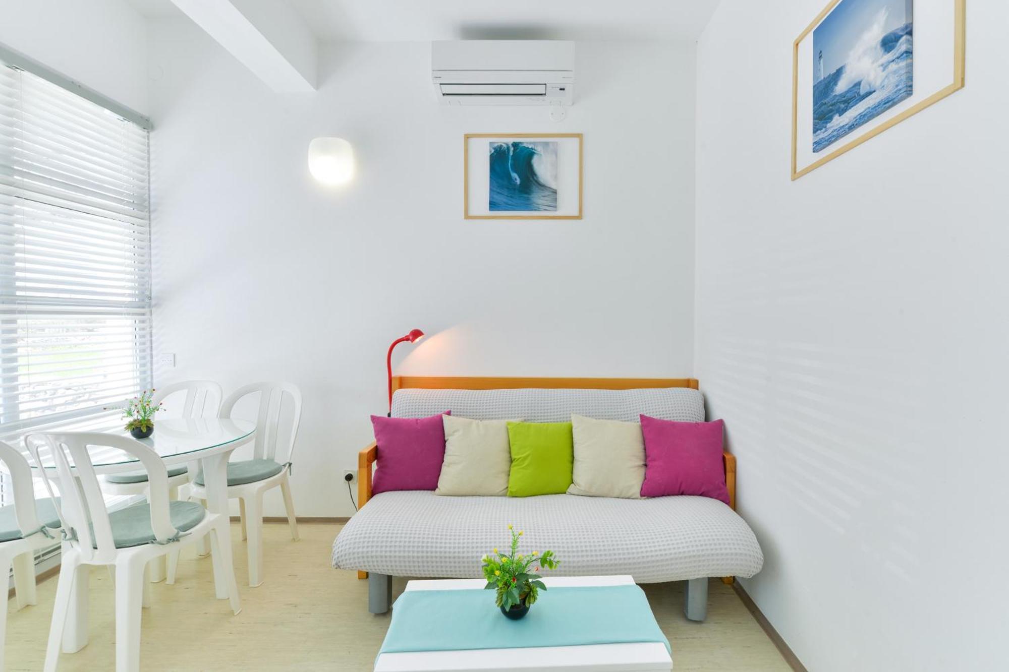 Apartments With A Parking Space Zaton, Zadar - 11130 زاتون الغرفة الصورة
